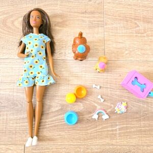 Barbie Puppy Doll Brunette, Birthday Play Set. 2 Puppies, Cake Mold